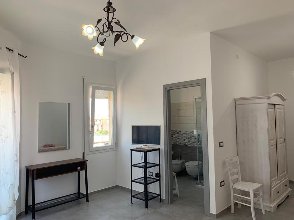 B&B Centrale Тортолі Екстер'єр фото