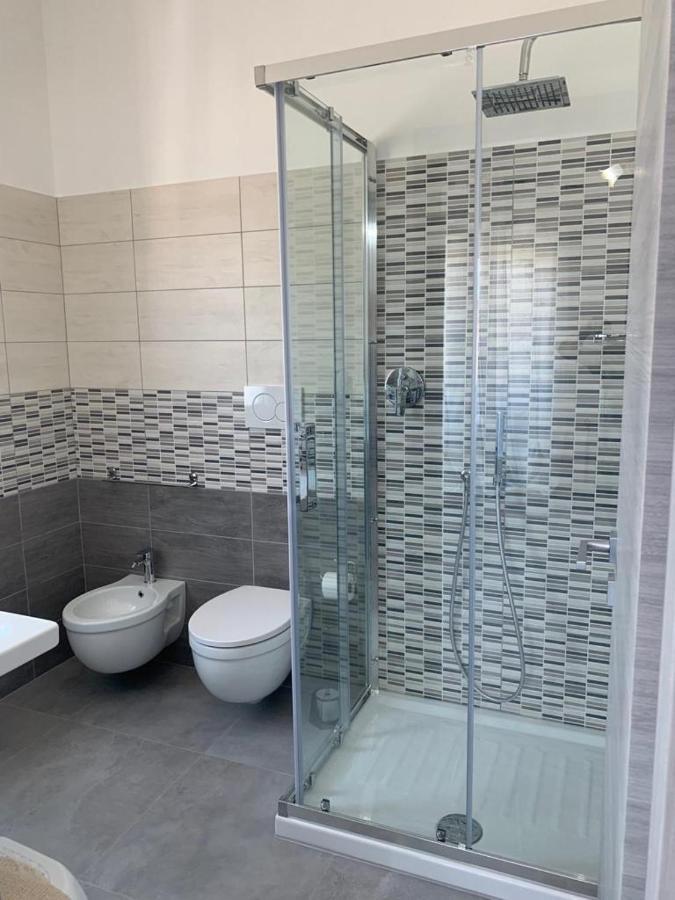 B&B Centrale Тортолі Екстер'єр фото