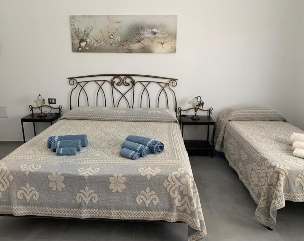 B&B Centrale Тортолі Екстер'єр фото